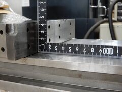 不明 並列精密バイス 口金巾222㎜付き 不明