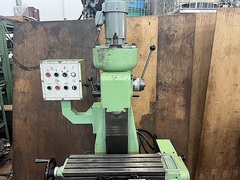井上工機 複合フライス IH-500VB