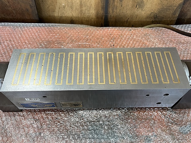 黒田精工 可傾形電磁チャック KE7-1138UR-K1A