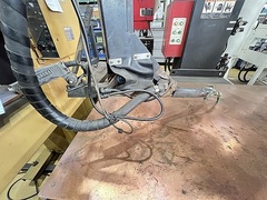 アマダ テーブルスポット溶接機 TS-2