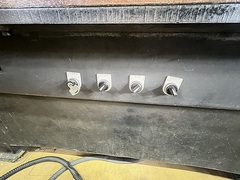 アマダ テーブルスポット溶接機 TS-2