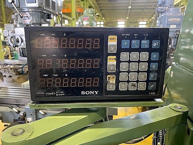 大隈豊和 ひざ型フライス STM-2V