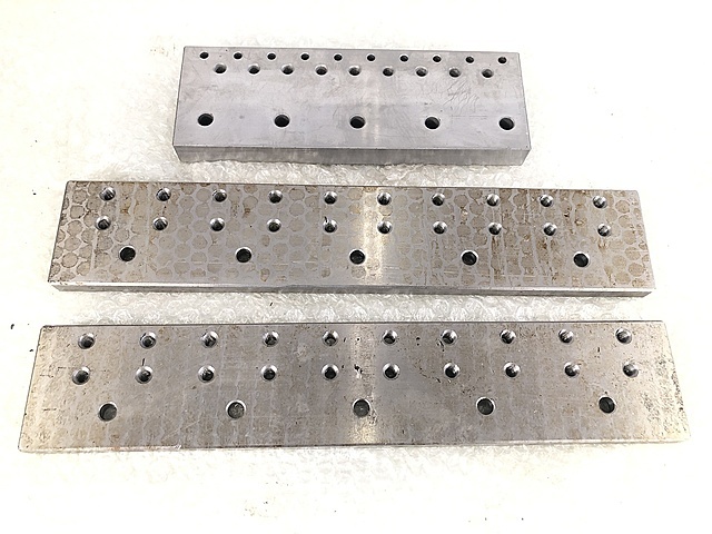  ワイヤーカット治具 