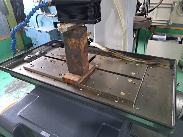 菱電工機 細穴放電加工機 RH3525