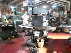 牧野フライス ラム型立フライス BGII-85