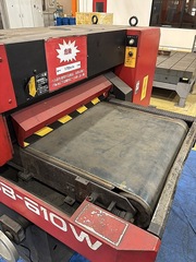 アマダ バリ取り機 DB-610W