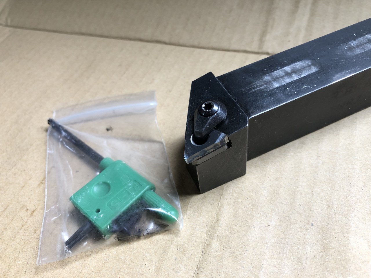 CERADEX ねじ切りホルダ 【ねじ切りホルダ】KTNR2525M-16