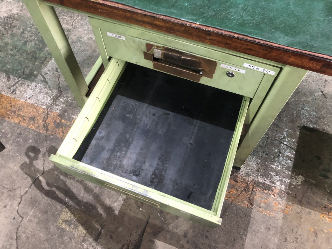 不明 作業台 W905xD590xH745(mm)