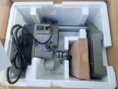  卓上ボール盤　 新古品 