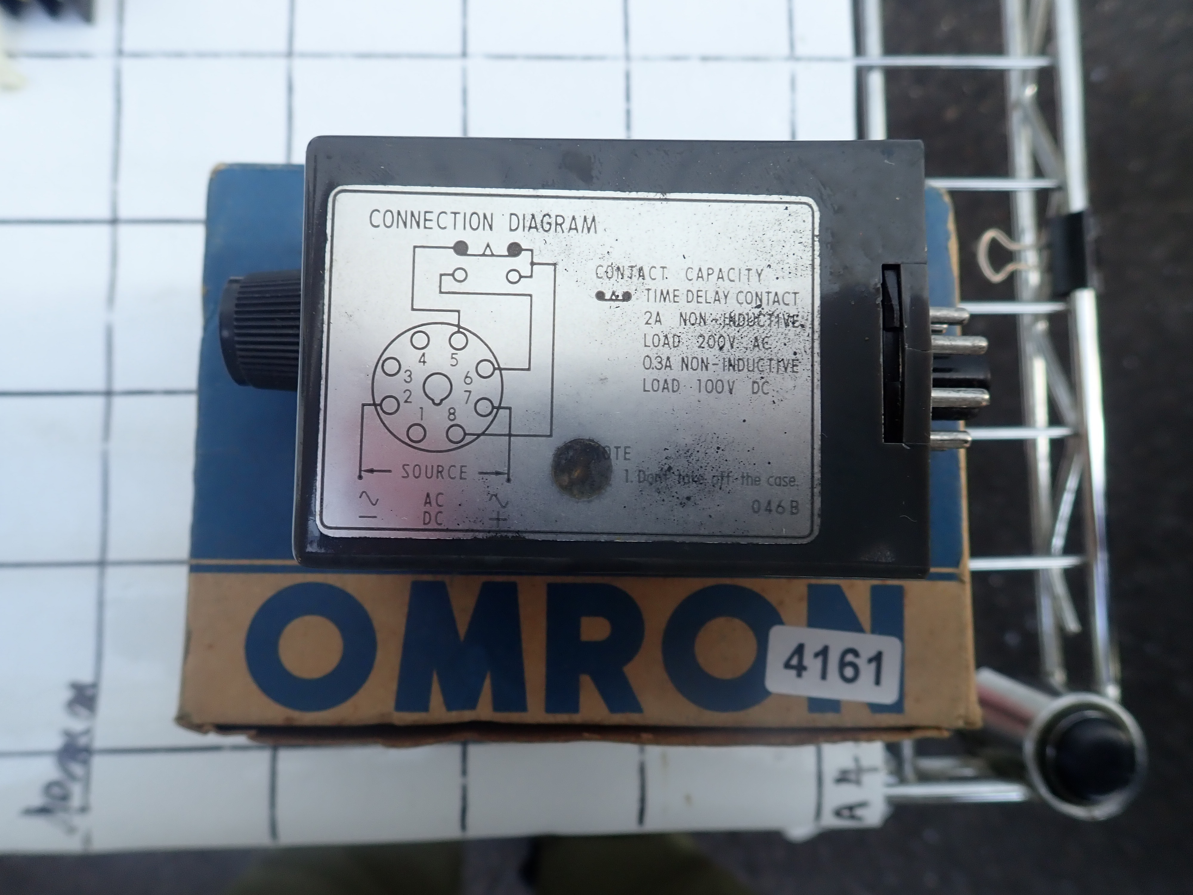 OMRON リレー　 新古品 