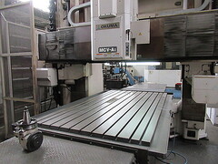 オークマ 門型マシニングセンター MCV-AⅡ
