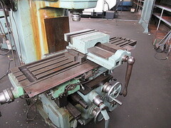 遠州 ひざ型フライス VF