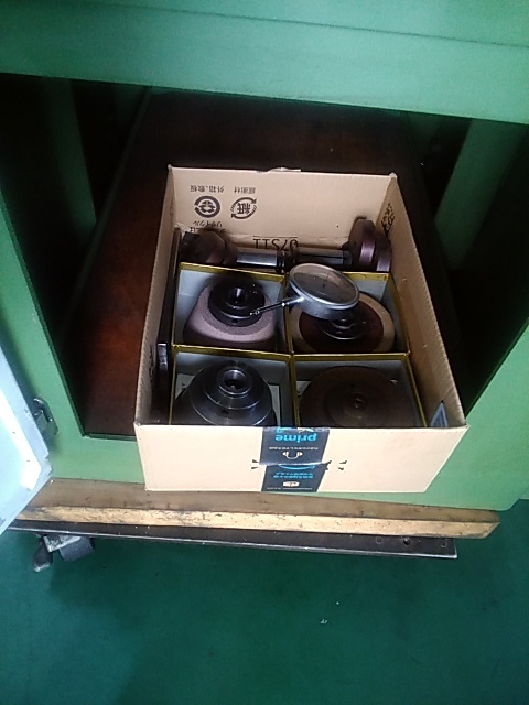 伊藤製作所 工具研削盤 DP-620