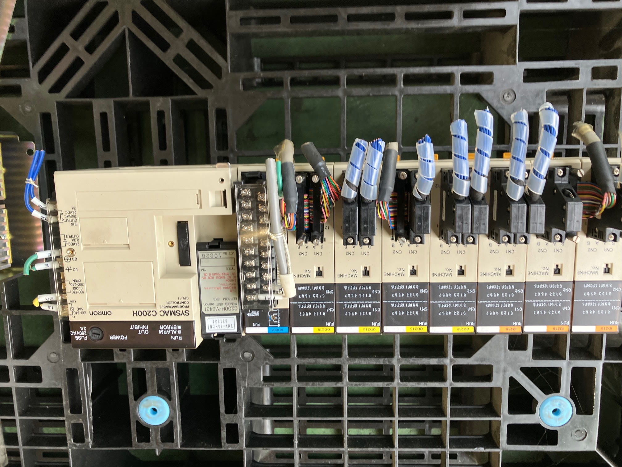オムロン シーケンサー ＳYSＭAC　C200H