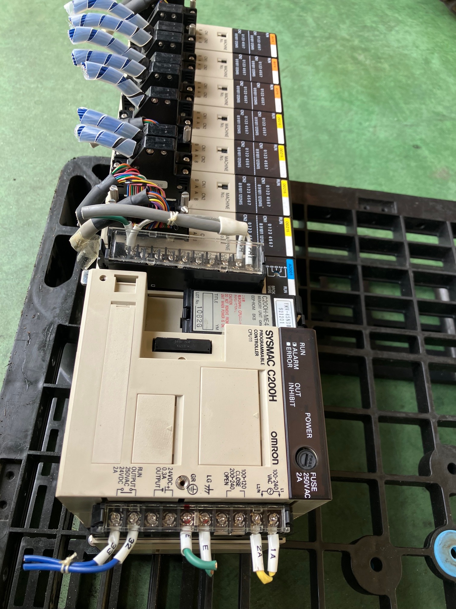 オムロン シーケンサー ＳYSＭAC　C200H