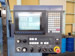 OKK NC立形フライス盤 RRM-3V