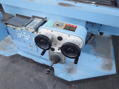 OKK NC立形フライス盤 RRM-3V