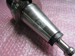 日研/NIKKEN  高圧センタスルーサイドロックホルダ BT50-SL40C-105