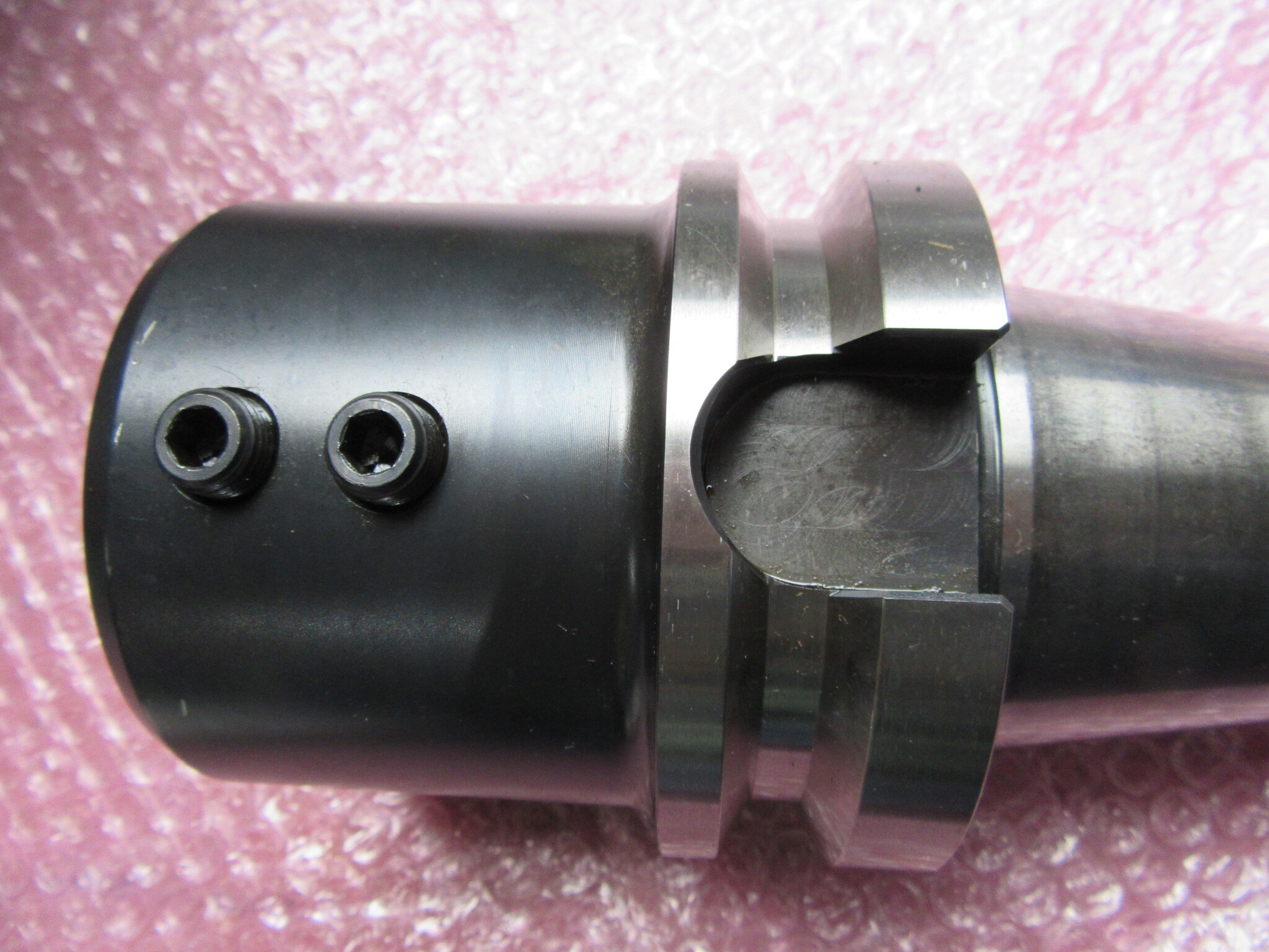 日研/NIKKEN  高圧センタスルーサイドロックホルダ BT50-SL40C-105