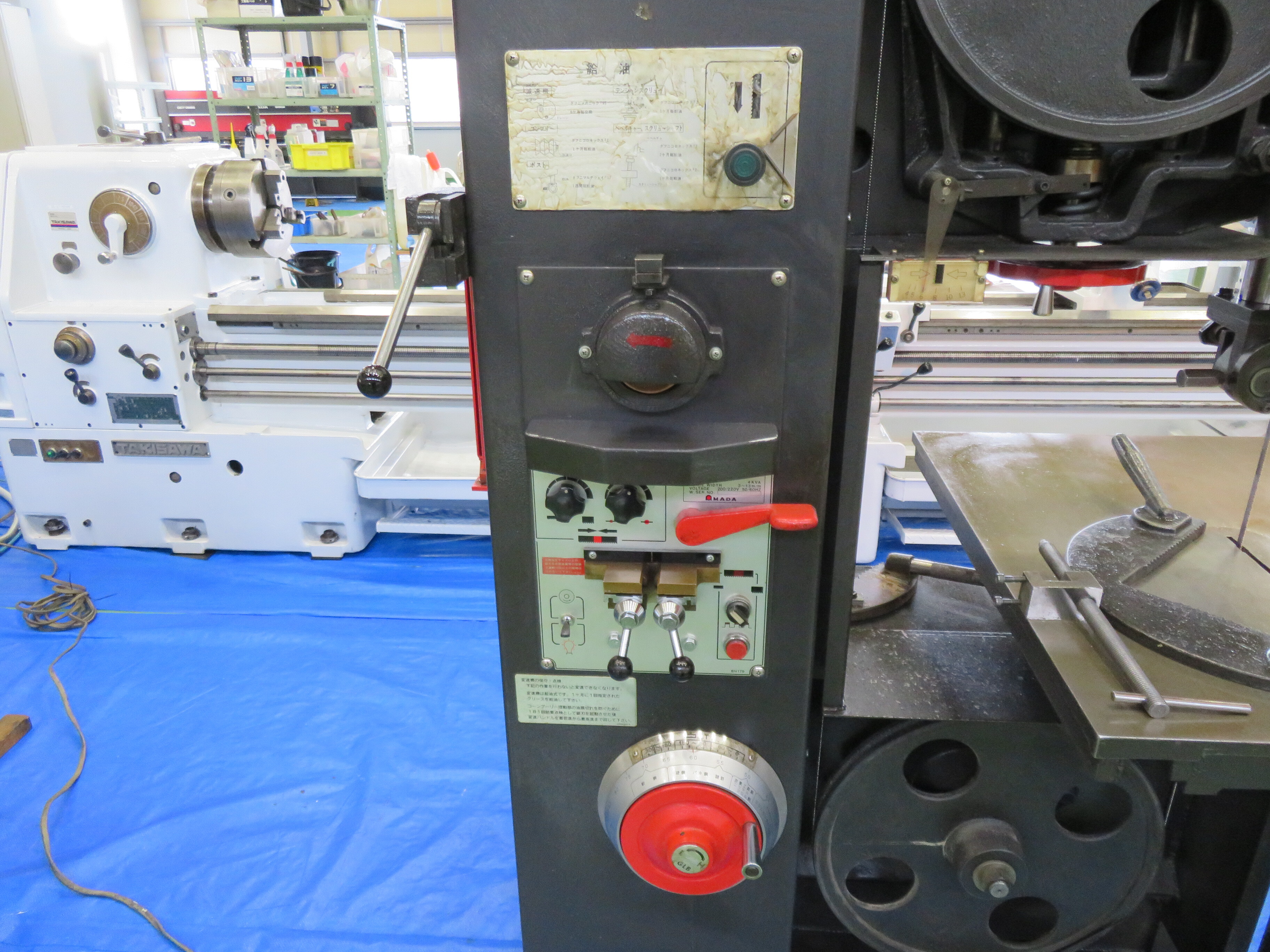 アマダ コンターマシン V-400