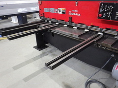 アマダ シャーリング M2045