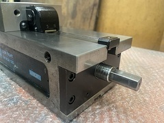 ナベヤ ロックタイト精密マシンバイス LTCV-125