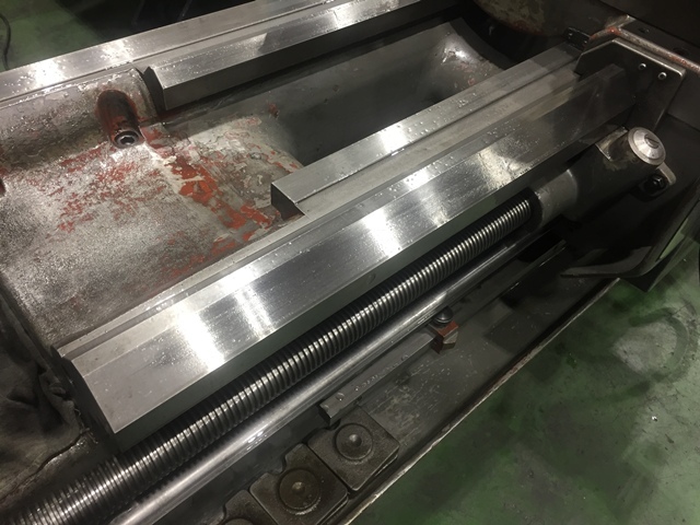 中部工機 9尺汎用旋盤 LLA-1500
