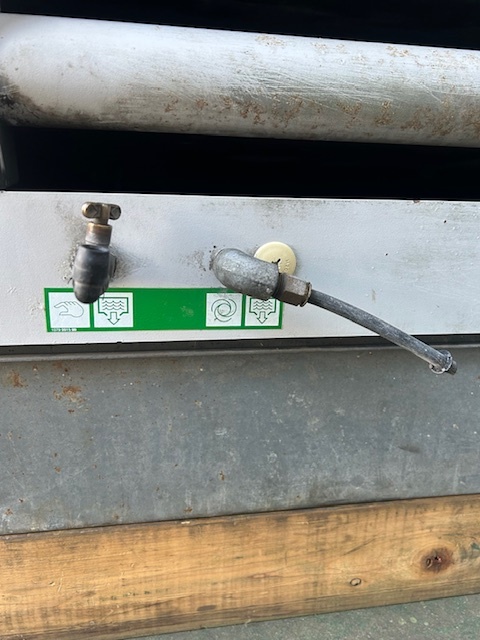 岩田 コンプレッサー SCD110