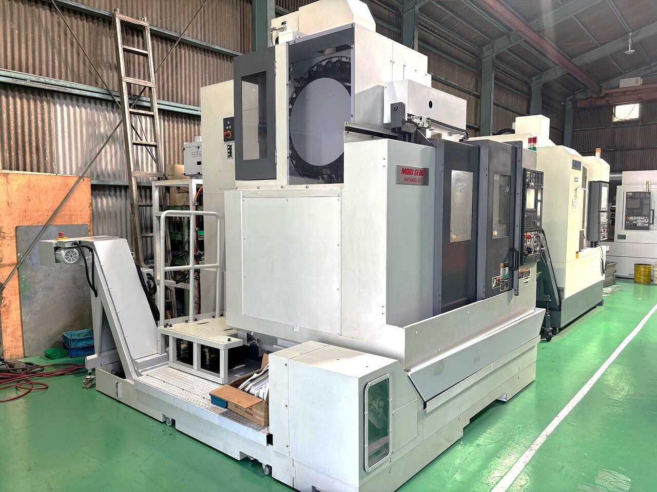 森精機 #5立マシニング NV5000α1A/40