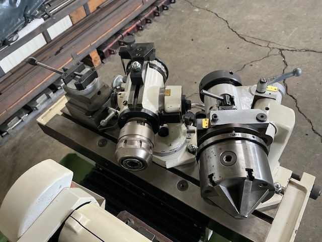 伊藤製作所 万能工具研削盤 DP-520