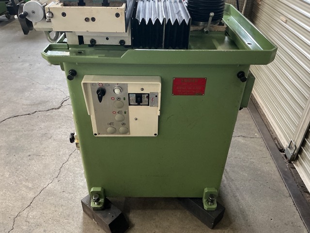 伊藤製作所 万能工具研削盤 DP-520