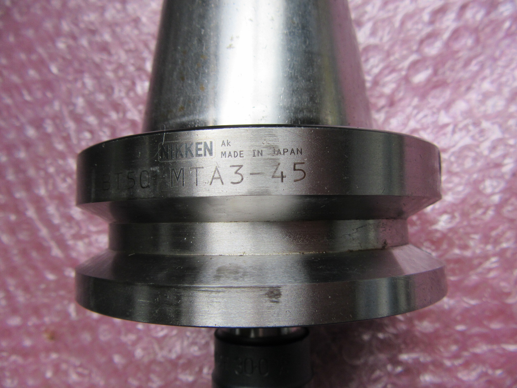 日研/NIKKEN モールステーパーホルダー BT50-MTA3-45