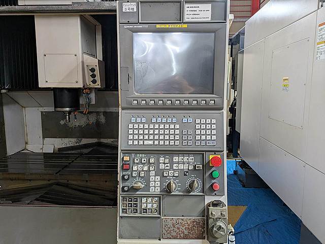 オークマ 立型マシニングセンター MB-56VA