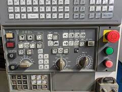 オークマ 立型マシニングセンター MB-56VA