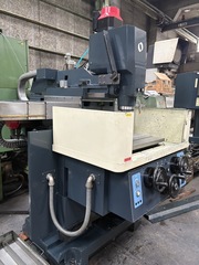 牧野フライス製作所 NCフライス盤 KE-55