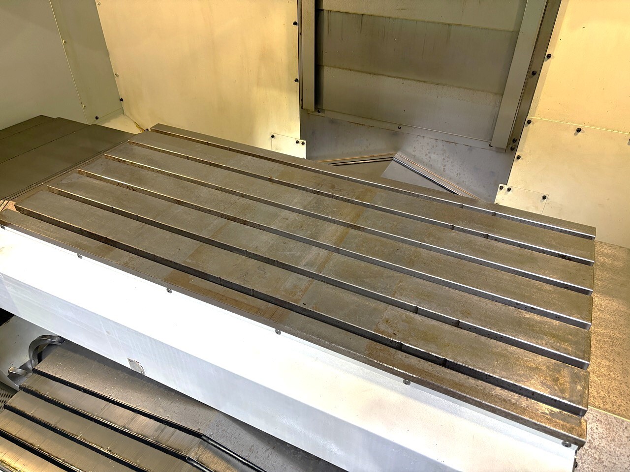 森精機 #5立マシニング NV5000α1B/40