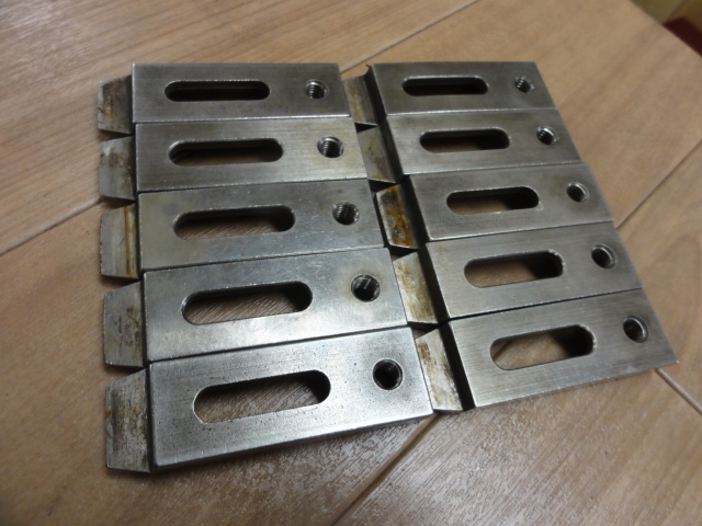  クランプ治具 