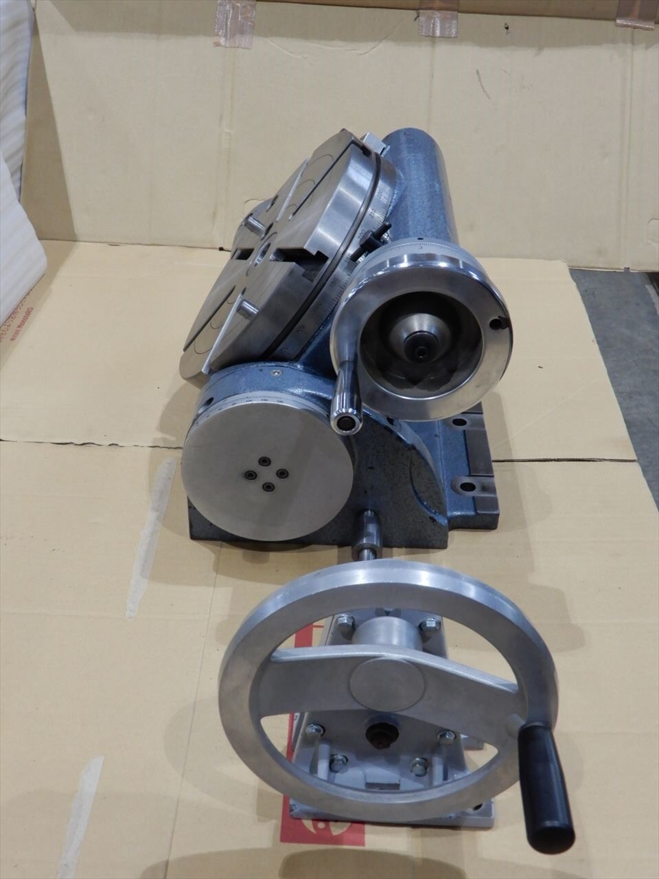 大和工機 NEWS 傾斜ロータリーテーブル TCT-250