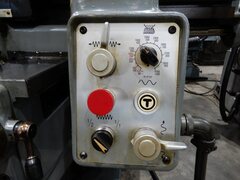 牧野フライス製作所  汎用フライス盤  KVJP-55