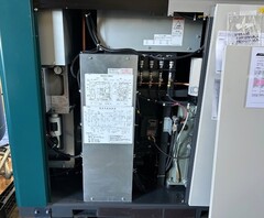 コベルコ 22kwオイルフリースクリューコンプレッサー FE370ADⅢ-5