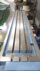 OKK ベット型立フライス MH-5VJ