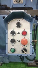 OKK ベット型立フライス MH-5VJ