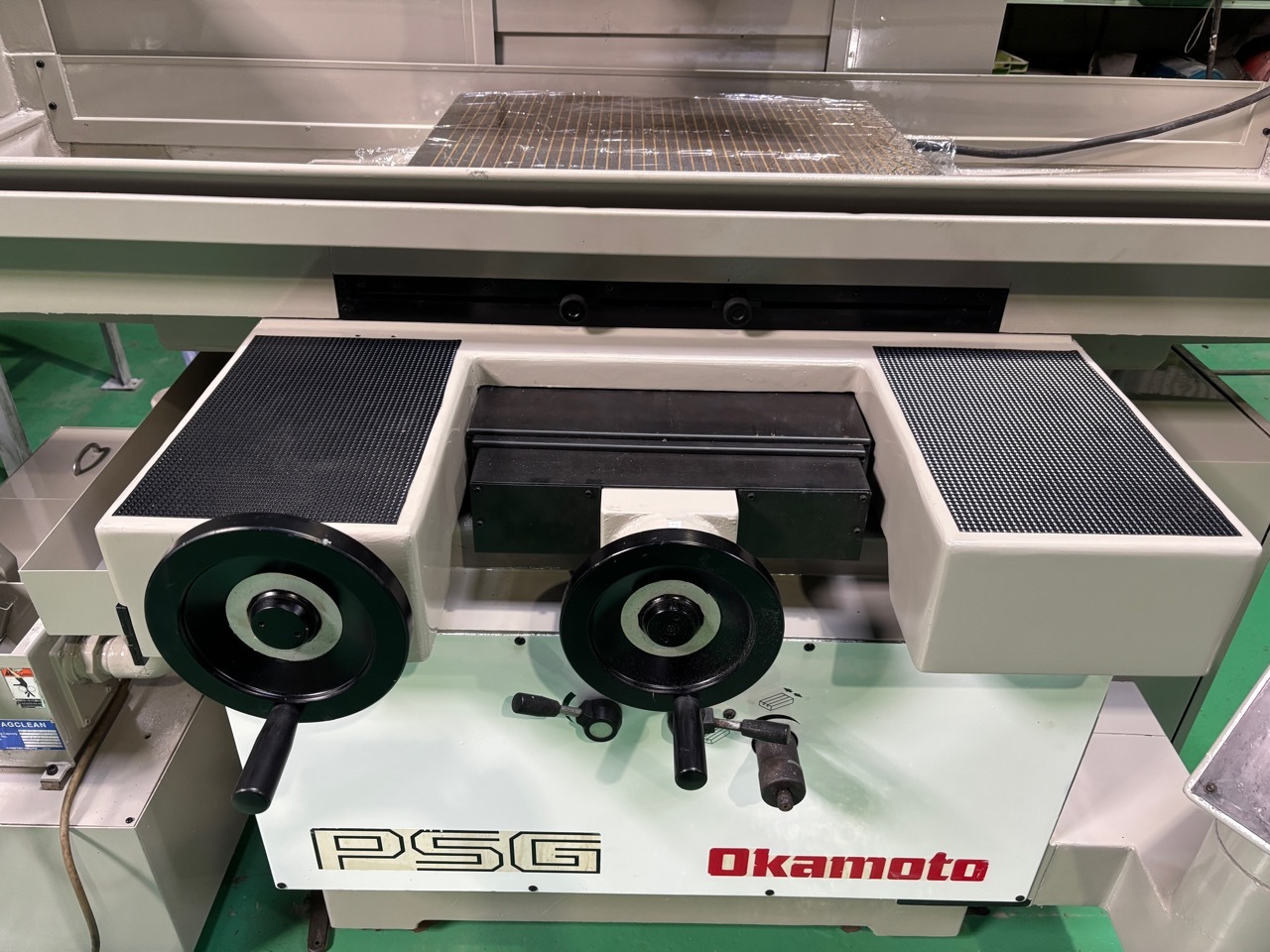岡本 平面研削盤 PSG-64DX