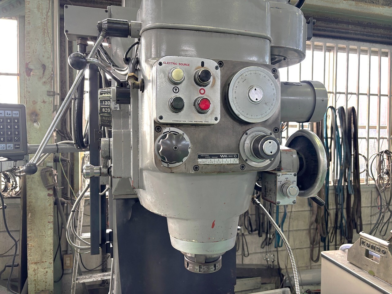 山崎技研 #3立フライス盤 YZ-8L