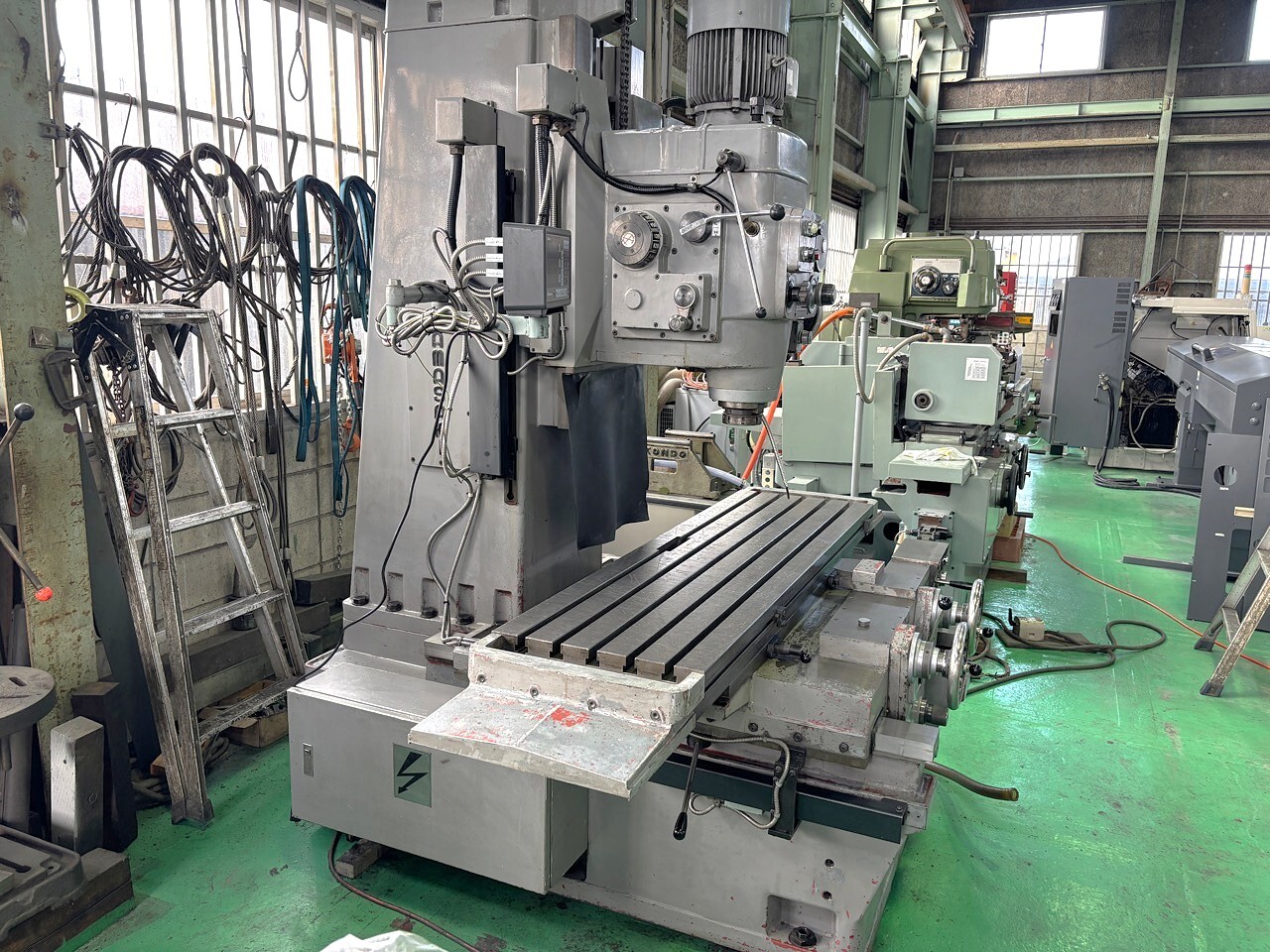 山崎技研 #3立フライス盤 YZ-8L