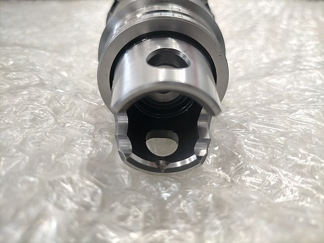 KENNAMETAL コレットホルダー KM40XTS-ER32-70B
