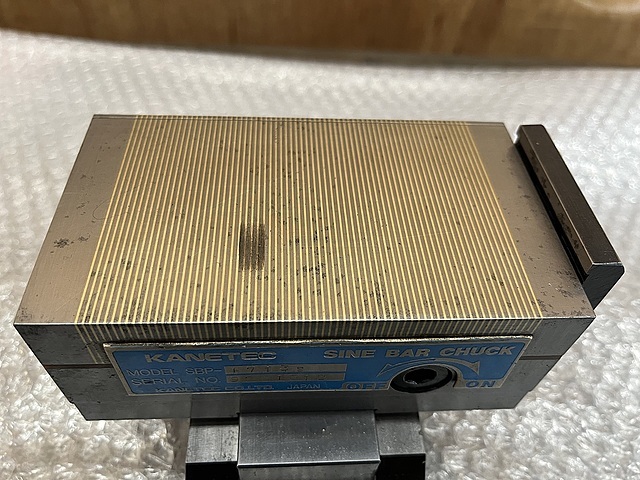 カネテック 可傾形永磁チャック SBP-R713S