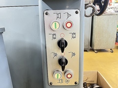 牧野フライス製作所 工具研削盤 C-25
