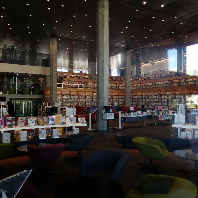 理科大図書館 まちクエスト