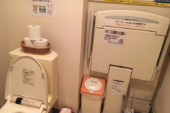ドコモショップ栄町店のオムツ替え台情報